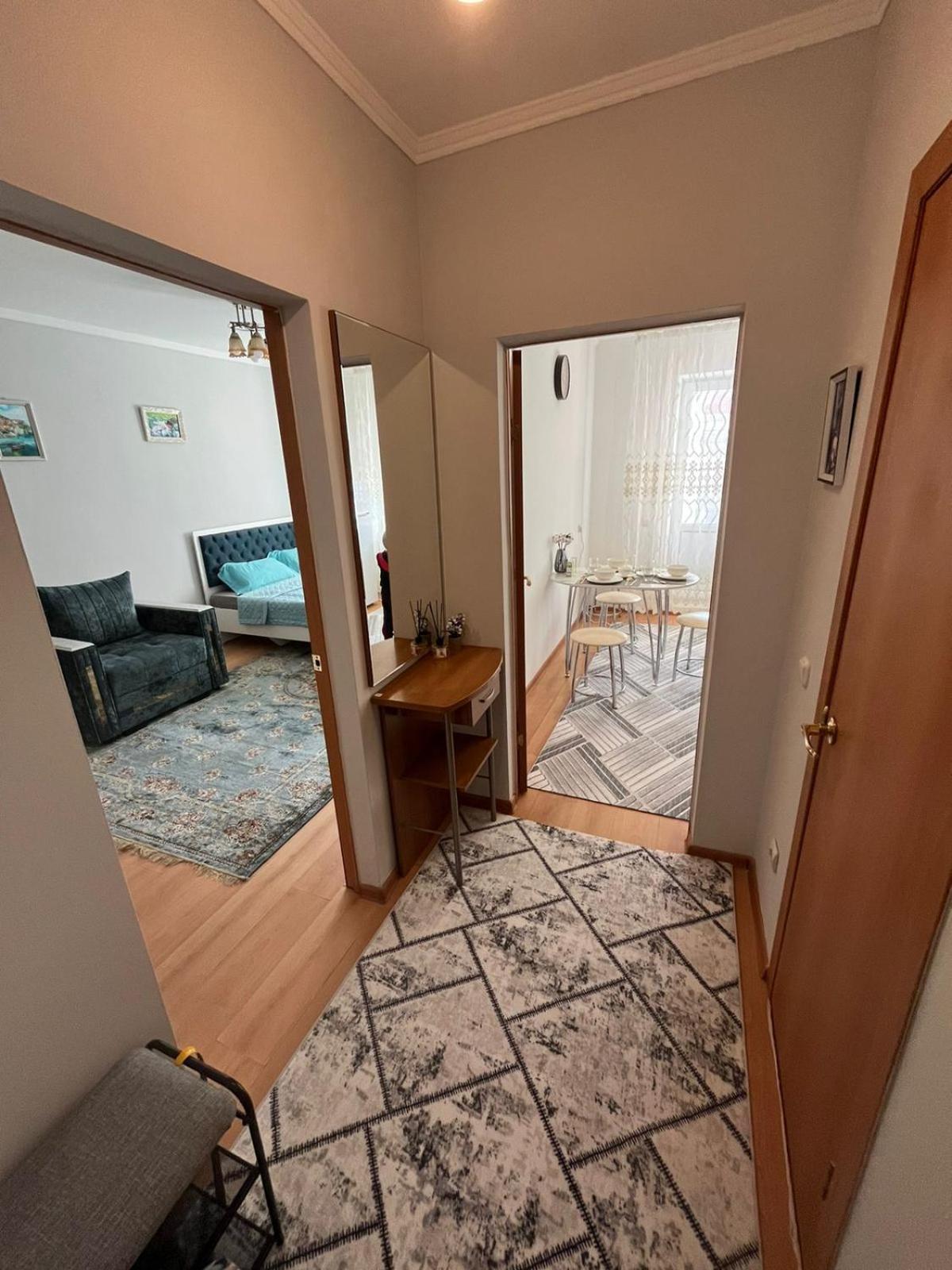 Cosy flat in the city center Taldykol 外观 照片
